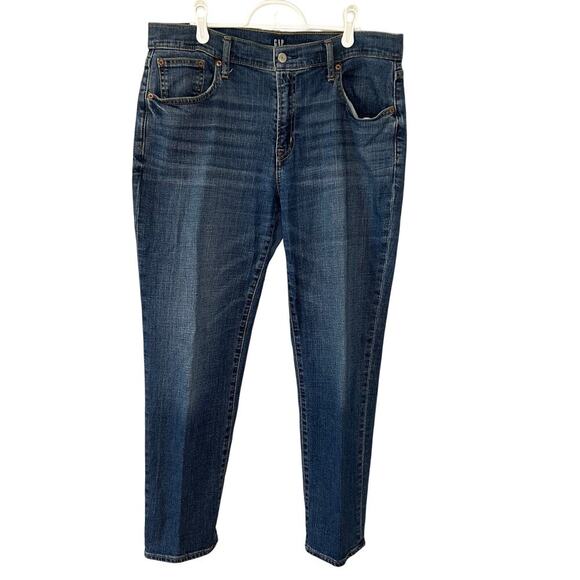 Gap women's jean mid rise girlfriend medium blue size 10 ( 30 waist) - Picture 1 of 5
